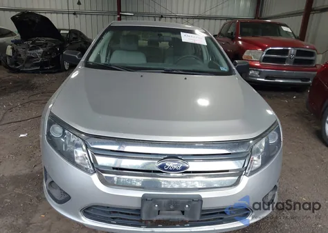 2012 Ford Fusion S из США, поврежденный, VIN 3FAHP0GA1CR347585